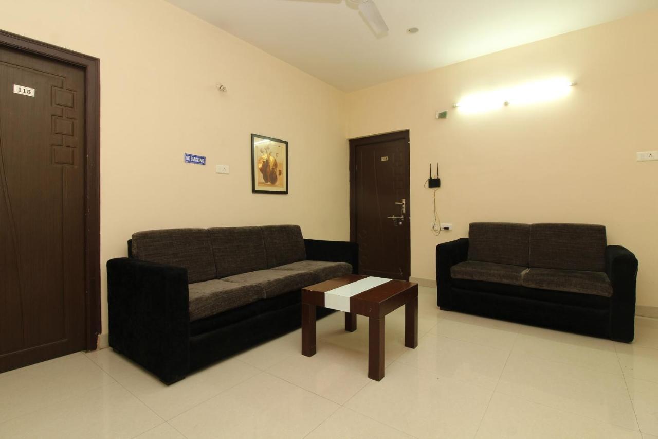 Namo Suites ไฮเดอราบัด ภายนอก รูปภาพ