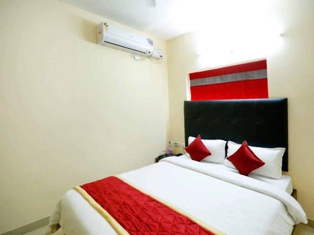 Namo Suites ไฮเดอราบัด ภายนอก รูปภาพ